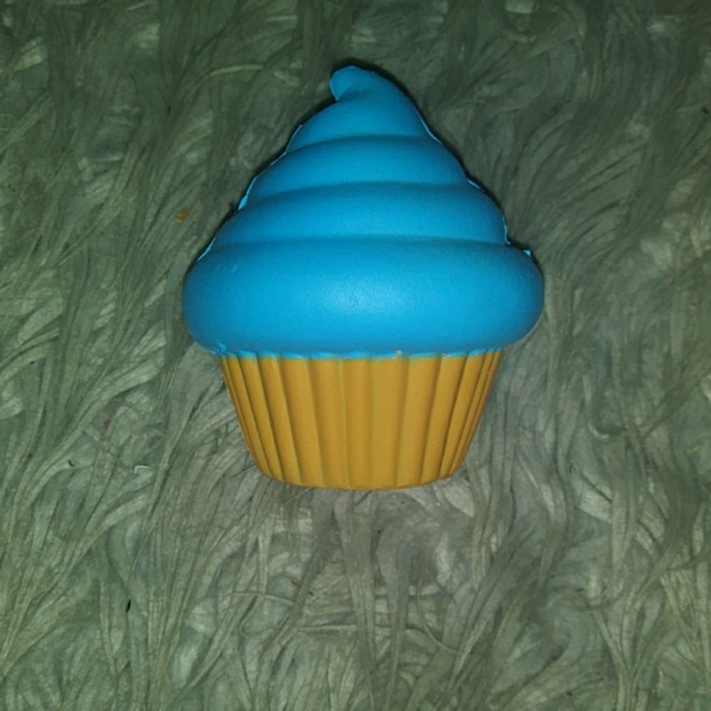 Squishy - Picture 2 of 2